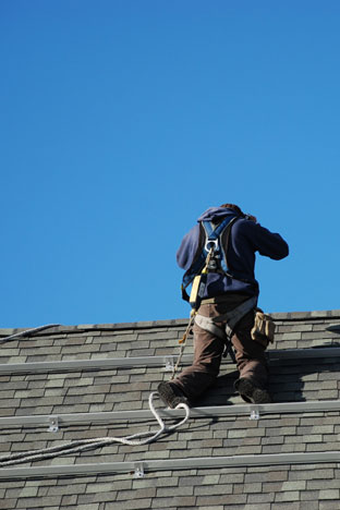 Revision Energy installing roof braces