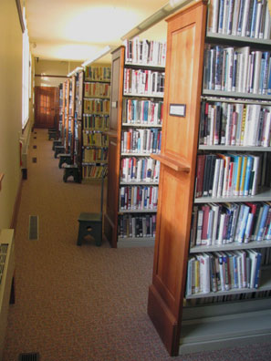 Paul Pratt Memorial Library, end panels