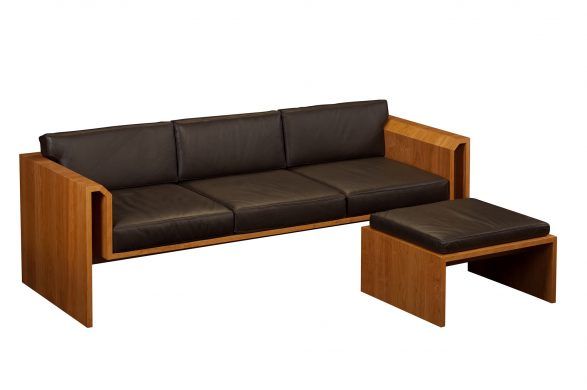 Arris Sofa