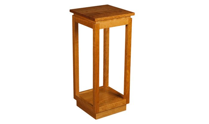 Artisan Pedestal Table. Shown in cherry.