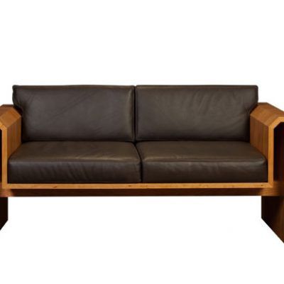 Arris Loveseat. Shown in cherry with espresso leather.