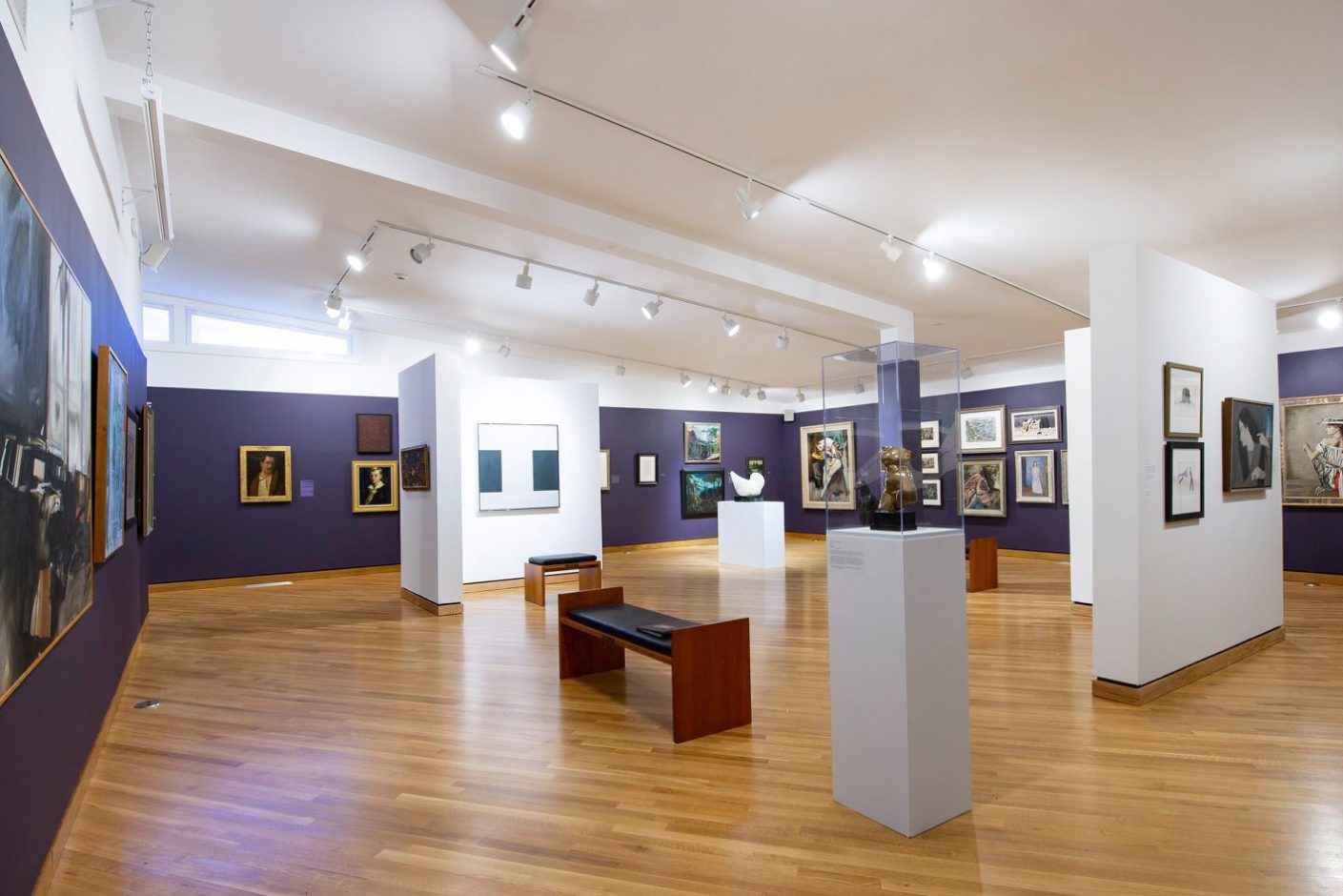 Gallery Bench Huston and Company